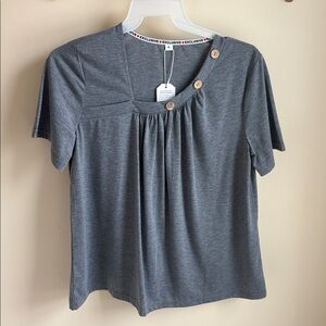 Exclusive ❤️ Gray Short Sleeve Top with Button Detail